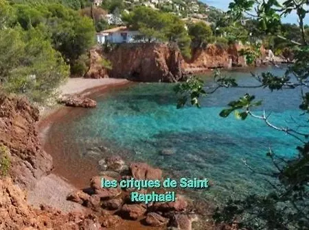 Eden Loft Et Jardin A Proximite Des Plages De Saint-Raphael Boulouris * Saint-Raphael (Var)